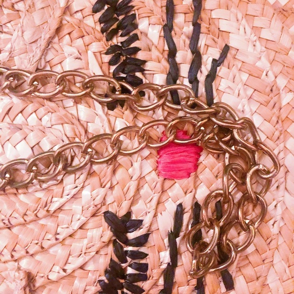 Rare wicker straw cat envelope clutch with 3D ears - Picture 10 of 11